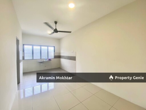 Double Storey Putra Heights,  Kampung Bukit Lanchong, Subang Jaya
