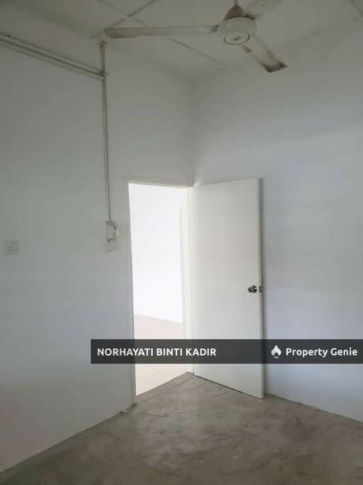 SINGLE STOREY TERRACE KEMPADANG AMAN 10 (PINGGIRAN PUTRA) KUANTAN