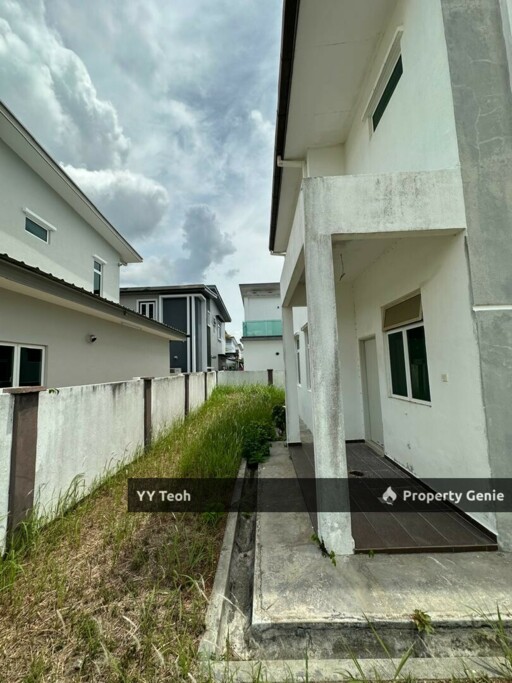 CORNER GJH Paya Rumput Double Storey Bungalow