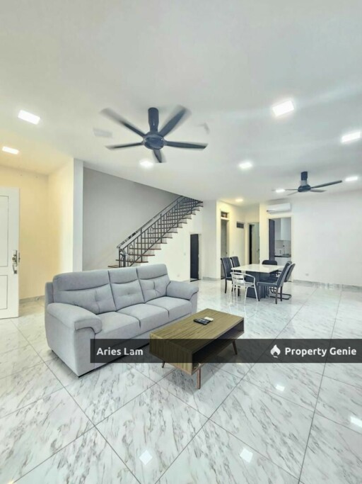 Eco Spring @ Double Storey Cluster House For Rent