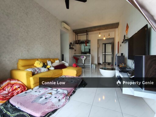 Corner unit with furnished Oasis Condo for Rent