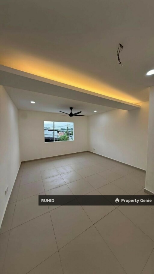 Fully Renovated Freehold Double Storey House | Johor Jaya | 3R3B