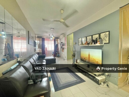 Taman Bukit Pelangi Apartment, Subang Jaya | RM310K - Extended Kitchen, Easy Access to Highway & Partial Furnished