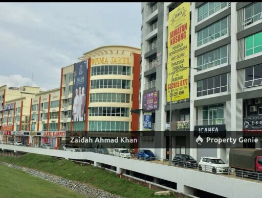 OSTIA BUSINESS AREA BANDAR BARU BANGI SHOP FOR SALE FACING MAINROAD TENANTED GOOD ROI
