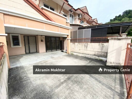 Renovated, Gated & Guarded | Double Storey Semi Cluster Lorong Az-Zaharah @ Puncak Alam, Selangor