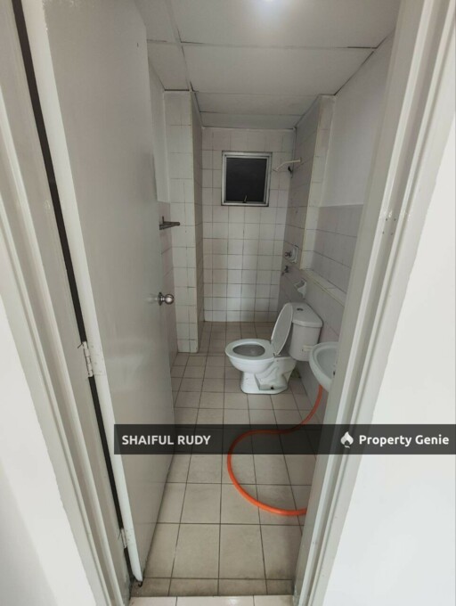 WANT TO SELL. PARK AVENUE CONDOMINIUM DAMANSARA DAMAI