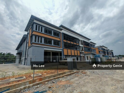 Corner Semi-D Factory with Office-Jenjarom Industrial Park