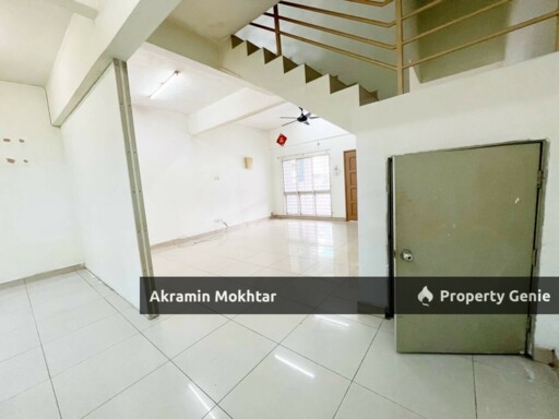 Freehold | 3 Storey Terrace House Taman Sri Putra Sungai Buloh