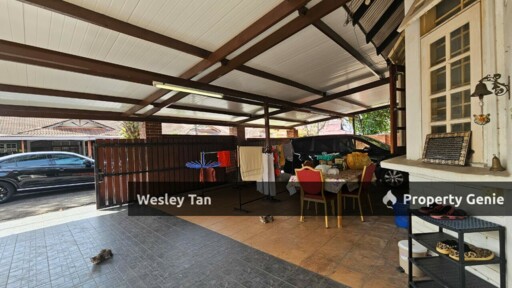 Single Extended Bungalow 4,682sqft 4 Rooms Fully Frunished 43x109 Bumi Lot