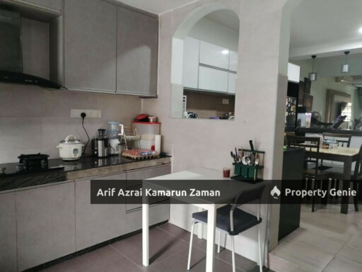 [Double Storey Terrace House] 4 Bedroom Intermediate Terrace @ Setia Warisan Tropika, Sepang, Selangor | 1,907 sqft Built-up | 1,400 sqft Land | 3 Bathrooms | RM640,000