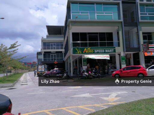 1st Floor Shop Offices, Glass Wall & door, Suria Inanam