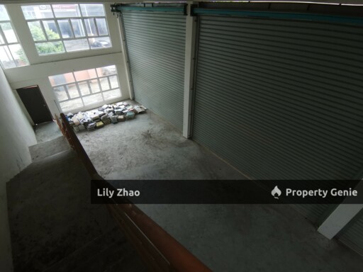 2 Storey Semi Detached Warehouse / Showroom / Office for Sale, 2,400 Sf, Golden Hill, Inanam