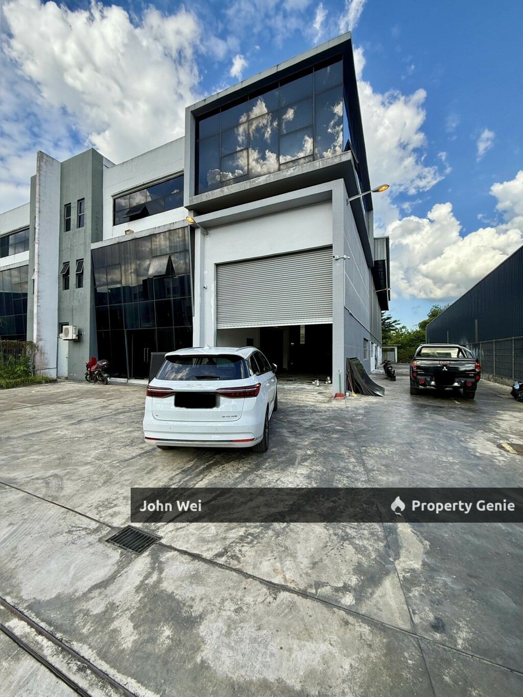 🏭APEX BIZHUB 2.5 Storey SEMI-D Factory For Rent🏭