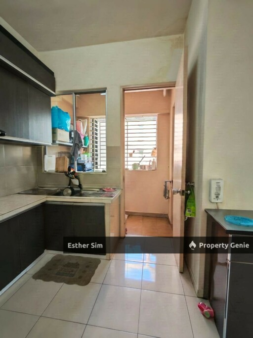 Carissa Park Condominium