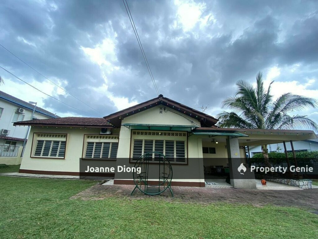 Sek 8 PJ SINGLE STOREY BUNGALOW