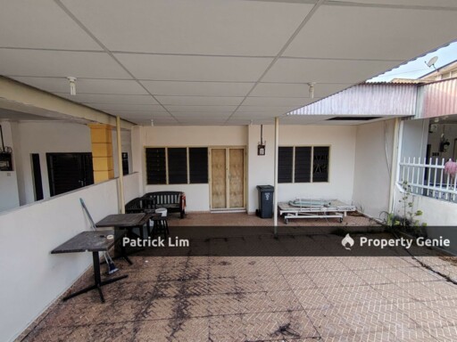 Bukit Beruang Freehold Single Storey Terrace House 4R 2B For Sale
