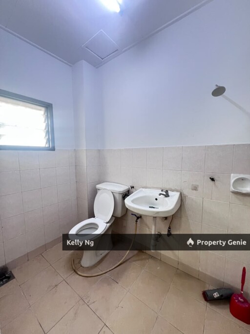 Double Sty Good Condition House At Bandar Puteri Klang Sale