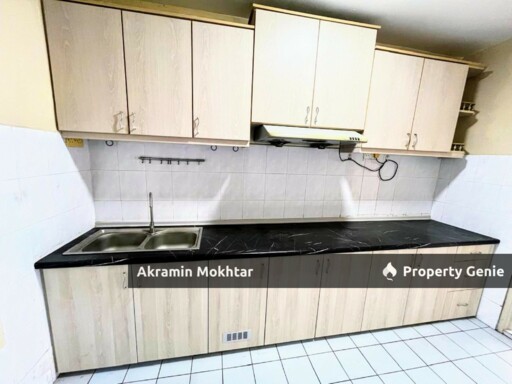 Renovated & 1 Parking | Condominium GARDEN PARK in Sungai Long, Kajang - Condo For Sale