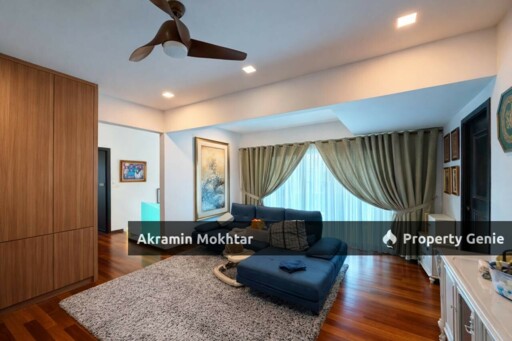 Freehold, Renovated & Partially Furnished | Double Storey Bungalow Saujana Villa, Kajang