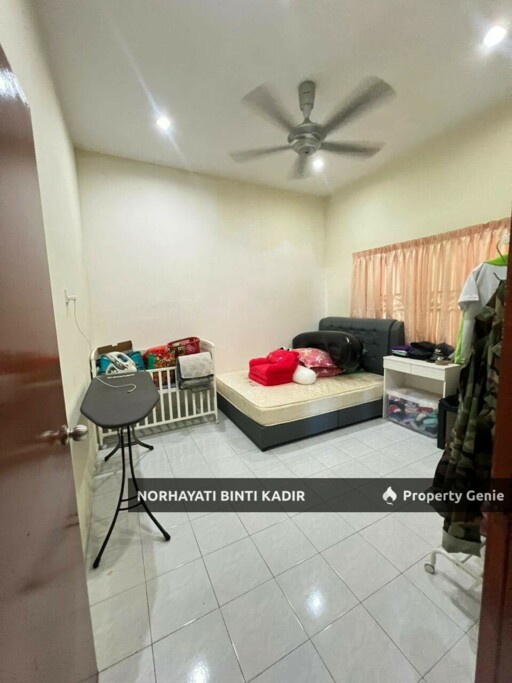 Semi-D  Setingkat Taman Gelugor Fully Renovated