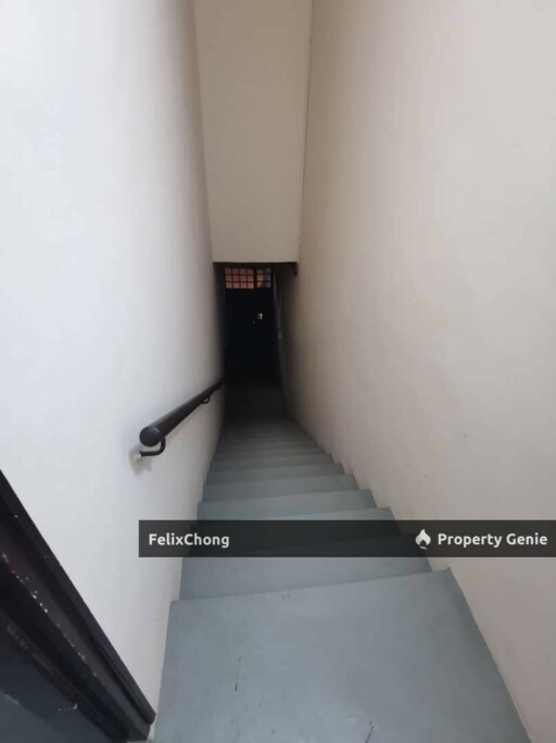 Taman Daya Double Storey Shop Lot,Jalan Nipah,Johor Bahru,High Roi