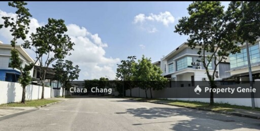 Kempas Utama 1.5 Storey Semi D Factory Light Industrial for Rent