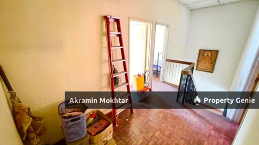 FREEHOLD &  NEAR MRT | Double Storey Taman Serdang Raya Seri Kembangan Selangor