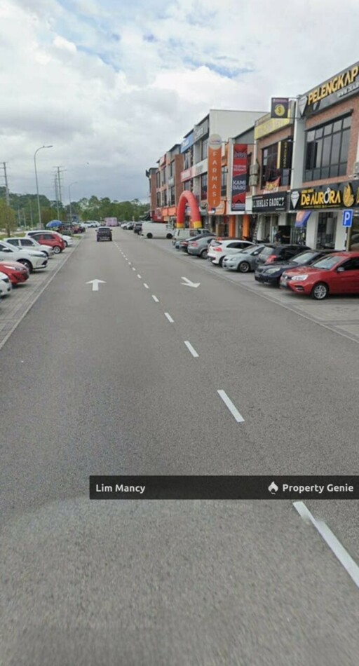68 Avenue Gelang Patah Double Storey Shoplot Facing Main Road