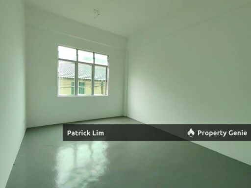 HOT RENTAL | Bukit Beruang (1st Floor) Shop Lot For Rent