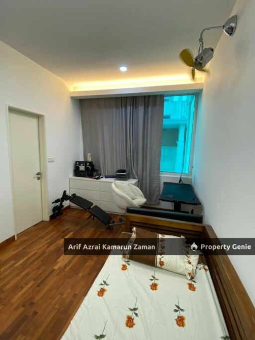 [Partly Furnished] 3 Storey Semi-D Jacaranda Garden Residence, Cyberjaya | 5 Bedrooms | 6 Bathrooms | 4,554 sqft | RM8,000 Nett