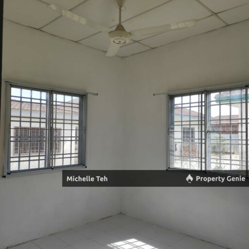 Perak Gopeng Single Storey Bungalow House For Sale