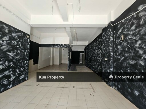 For Rent! Ground Floor Corner Shoplot at Pending, Near Icom Square