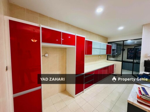 Jalan Jeriji, Bukit Jelutong | 2-Storey Terrace 4 Bedrooms | RM790K - Fully Reno and Extend with Good Neighbourhood