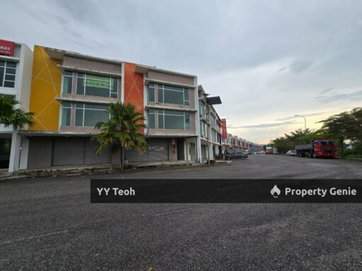 Rembia Alor Gajah Triple Storey Double Size Shoplot
