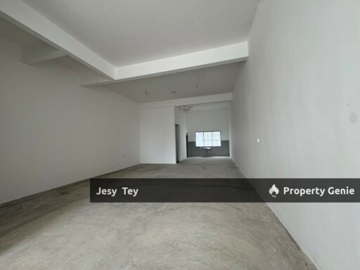 Austin Crest Emerald Business Park Jp Perdana