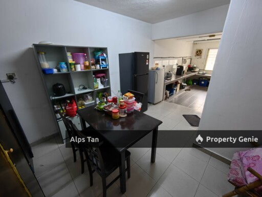 Jalan SS 15-2E Subang Jaya (Female Unit Only)
