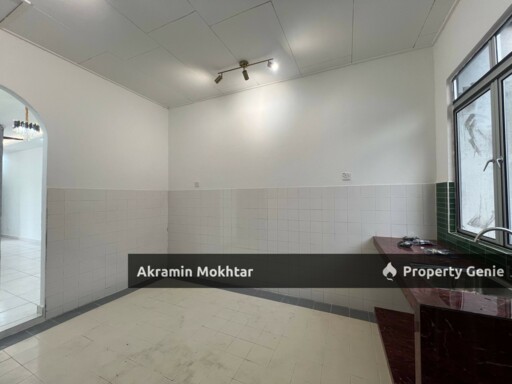 Freehold, Refurbished | END LOT Single Storey Terrace Widuri, Bukit Beruntung