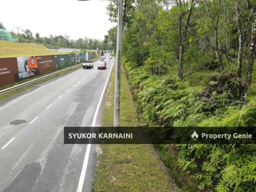 LOT BANGLO AMBANG  SURIA Puncak Alam  (Dekat stesen ECRL)