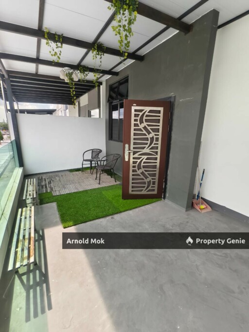 2 Storey Terrace House at Elata Haven Setia Tropika for Sale