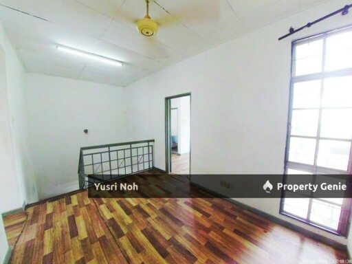 [FACING OPEN] DOUBLE STOREY BANDAR KINRARA BK5 PUCHONG