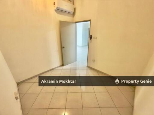Freehold, Renovated & 2 Parking | Residensi Mutiara Kajang 2, Kajang Selangor  .