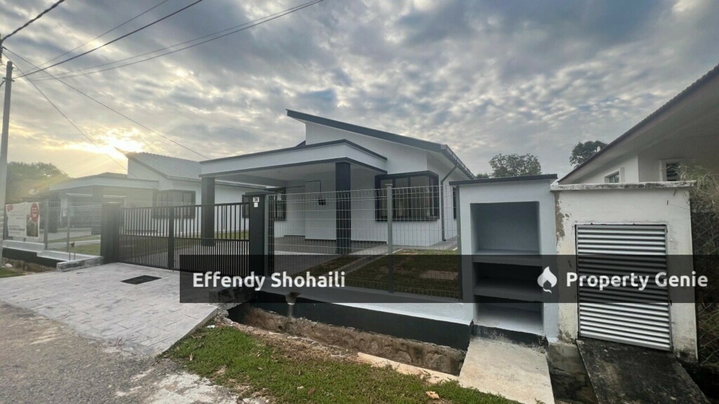 MAHKOTA HILLS SEKSYEN 7 BUNGALOW