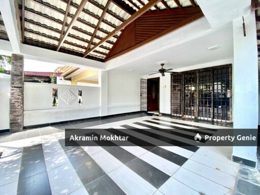 FREEHOLD, RENOVATED & PARTIALLY FURNISHED | Double Storey Terrace@Laman 2, Bandar Seri Putra