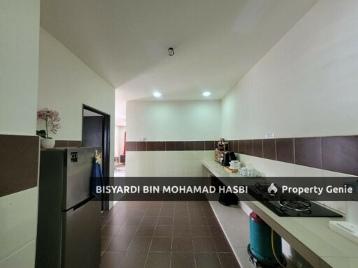 END LOT EXTRA LAND 2 STOREY TAMAN INDAH KLIA, SEPANG .