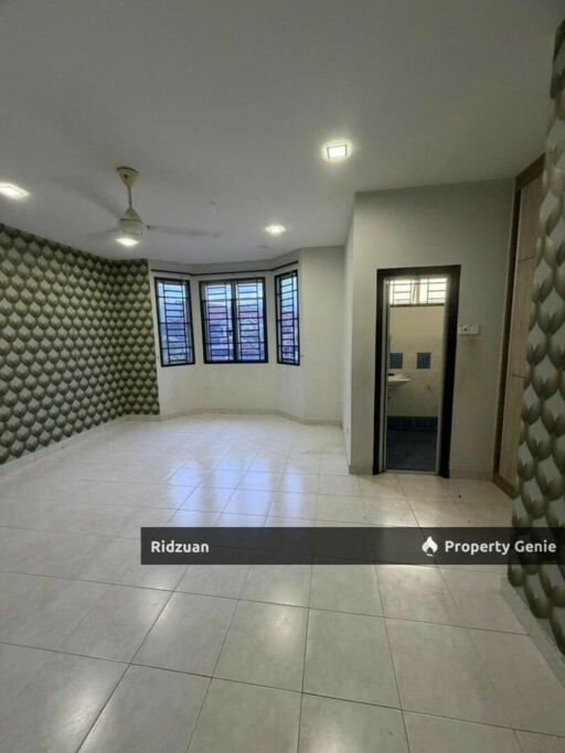 Double Storey End Lot