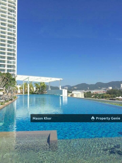 Southbay Plaza @Southbay City Service Residence Condo 1111sf 1CP Fully Renovated Batu Maung