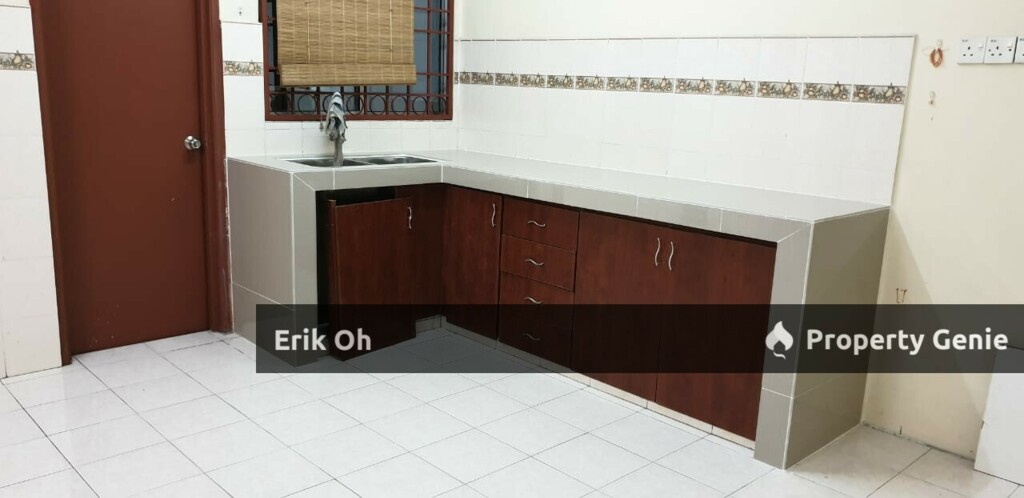 Bayu Puteri Apartment @ Tropicana South