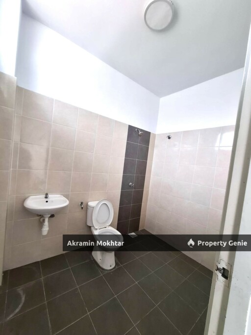 Freehold,Gated & Guarded | 2 Storey Terrace Bandar Mahkota Banting @ Banting