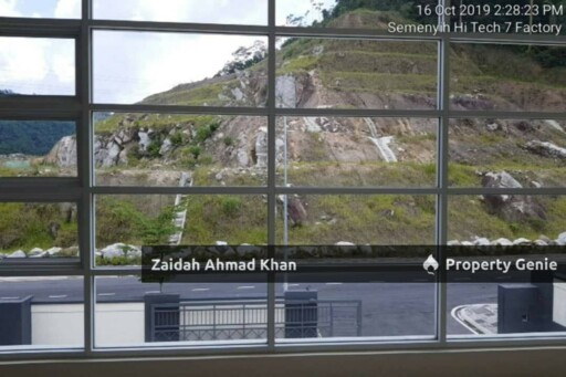 KAWASAN PERINDUSTRIAN HITECH JALAN HITECH 7 SEMENYIH 1.5 STOREY SEMI D FACTORY FOR SALE FREEHOLD INDIVIDUAL TITLE