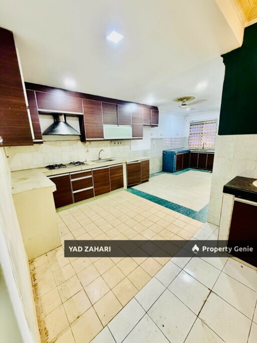 Cahaya Alam U12, Shah Alam | 2-Storey Terrace 4 Bedrooms | RM650K - Renovated Unit with Extended Hall and 4mins to Shop